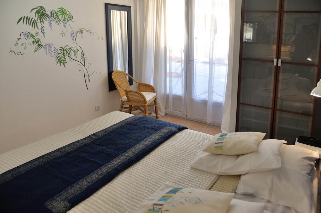 Appart'Hotel Villa Elaia Puymeras Exterior photo